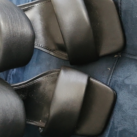 New Steve Madden shoes - Picture 3 of 6